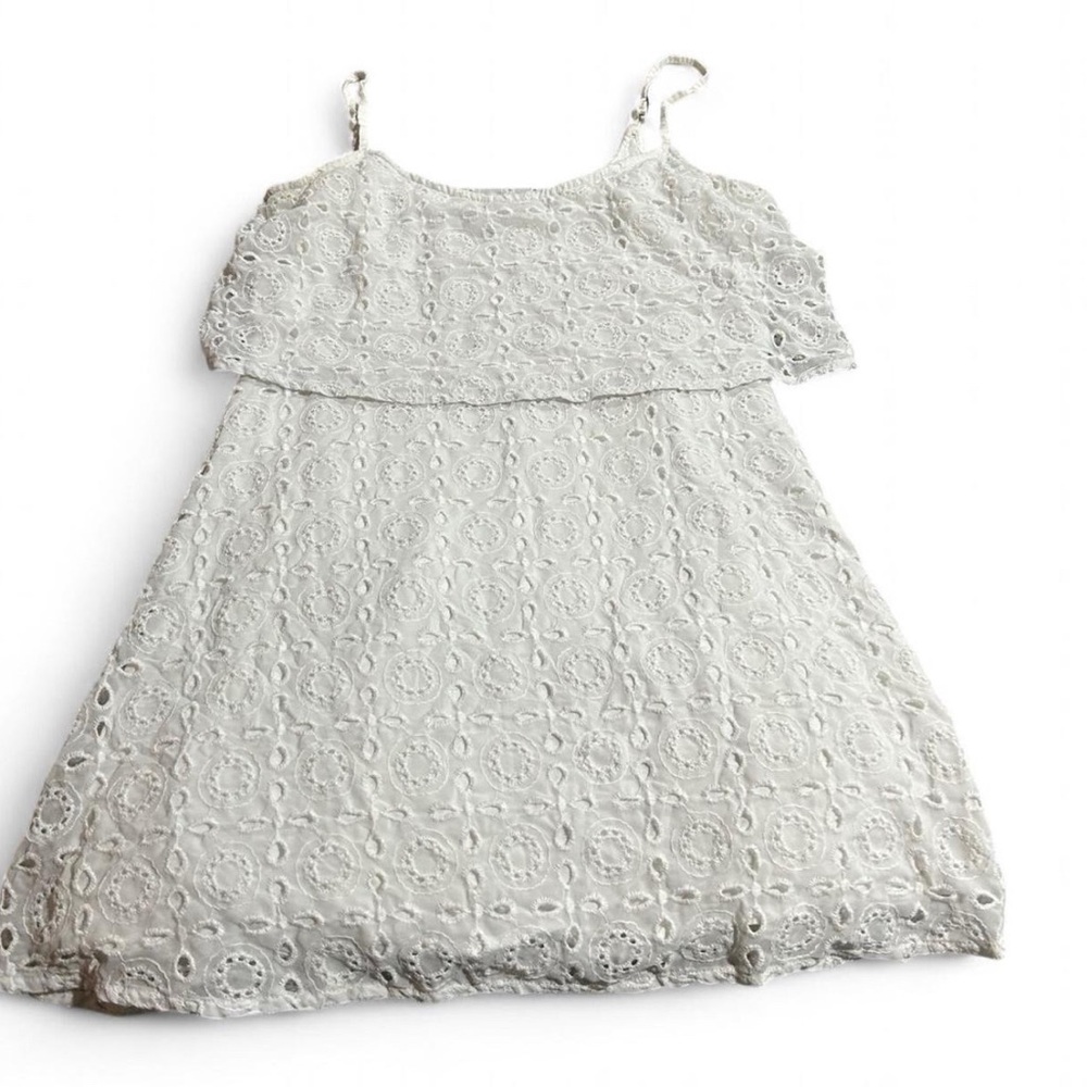 Abercrombie & Fitch White Eyelet Casual Dress *w/flaw*